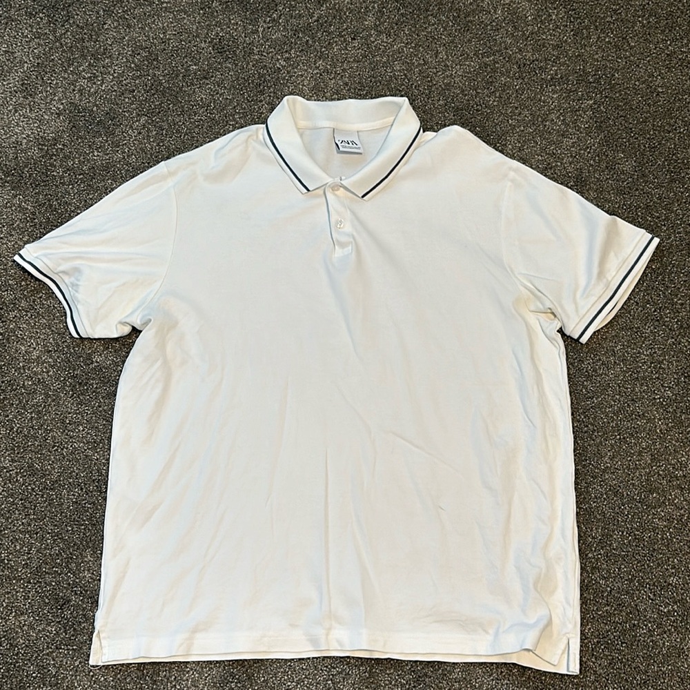 Men’s Zara Short Sleeved Collared Shirt / Polo - Size XL - White W/ Gray Stripe